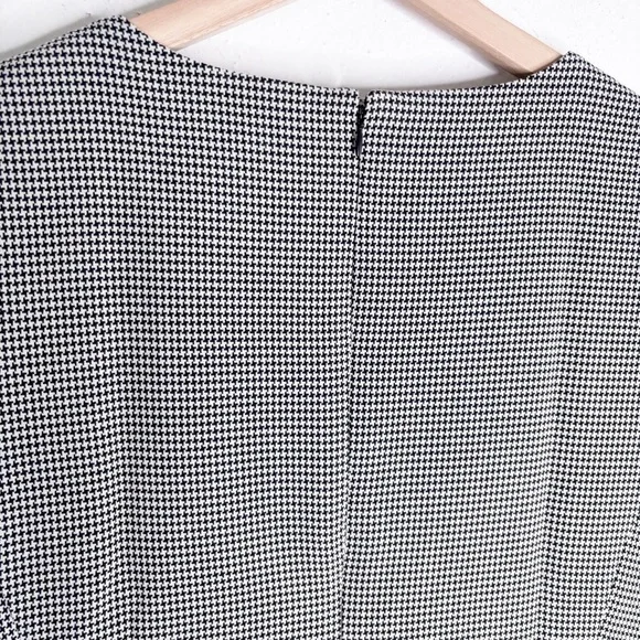 ON 34th Houndstooth Double Weave Sheath Dress Size 20 NWT - Picture 11 of 15